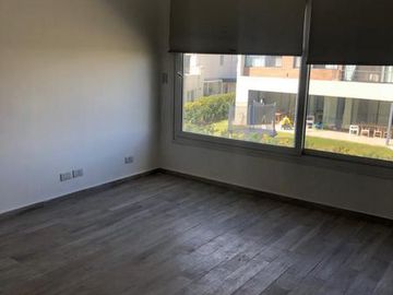 Casa en Ayres Plaza