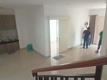 Dijual Rumah Cluster Faraday Gading Serpong Tipe L8 Master Rapi Siap Huni Murah