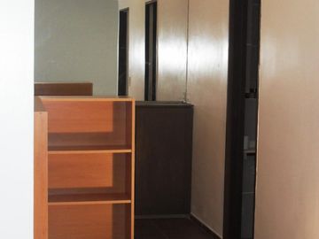 Duplex de 4 Amb con Patio, Apto Prof. 2 Baños mas Toilette y Baulera  Excelente . Ubicación