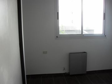 Duplex de 4 Amb con Patio, Apto Prof. 2 Baños mas Toilette y Baulera  Excelente . Ubicación