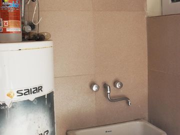 Duplex de 4 Amb con Patio, Apto Prof. 2 Baños mas Toilette y Baulera  Excelente . Ubicación