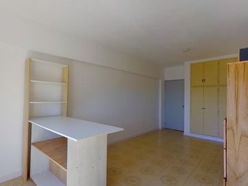 Venta Monoambiente en Villa Devoto con Balcón