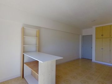 Venta Monoambiente en Villa Devoto con Balcón