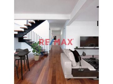 ¡Buscas una vida de lujo y sofisticación, ¡este es el lugar para ti! Con una impresionante vista de la ciudad.
Departamento/Penthouse han sido diseña