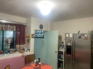 SE VENDE OFICINA col. Terminal, Monterrey, Nuevo León
