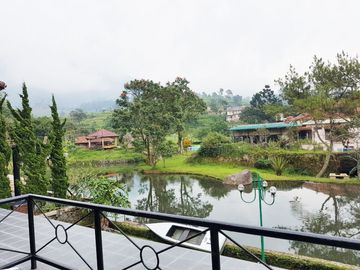 Sewa Villa di Puncak Sebelum Kota Bunga Hanjawar View Danau