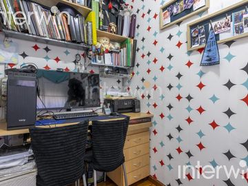 Departamento - Venta -  4 amb con balcón - Caballito