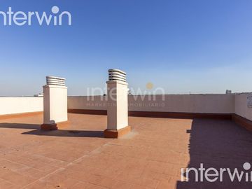Departamento - Venta -  4 amb con balcón - Caballito