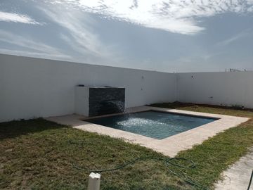 QUINTA EN VENTA EN COL. LOS PORTALES EN ZUAZUA NUEVO LEON