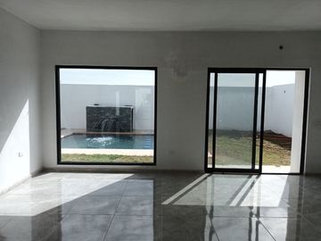 QUINTA EN VENTA EN COL. LOS PORTALES EN ZUAZUA NUEVO LEON