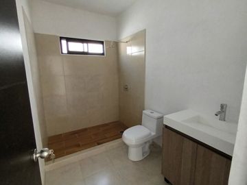 QUINTA EN VENTA EN COL. LOS PORTALES EN ZUAZUA NUEVO LEON