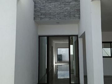 QUINTA EN VENTA EN COL. LOS PORTALES EN ZUAZUA NUEVO LEON