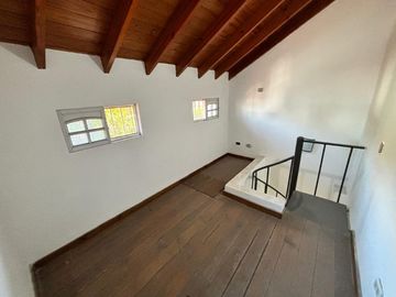 Casa PH en venta en Wilde Centro