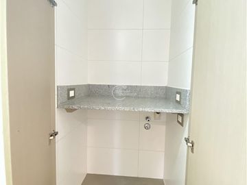 2 dorm. 2 baños. Estac. Bodega. Av. La Florida