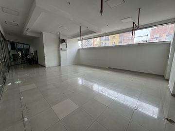 local en arriendo en aves maria. Cod A515173