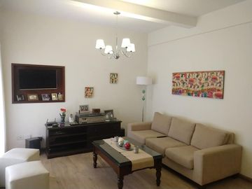 Chalet PH en venta en Castelar Sur