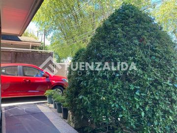 Local Comercial en venta con 2 cámaras frigorificas