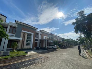 Rumah Baru Mewah Perumahan Elite barat Jombor