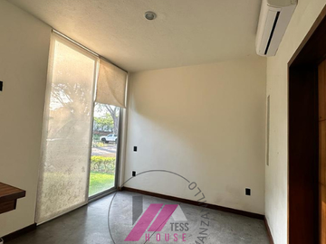 HERMOSA CASA EN COTO PRIVADO LAS PAROTAS CON NATURALEZA  A SU EXPLENDOR