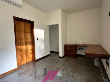 HERMOSA CASA EN COTO PRIVADO LAS PAROTAS CON NATURALEZA  A SU EXPLENDOR