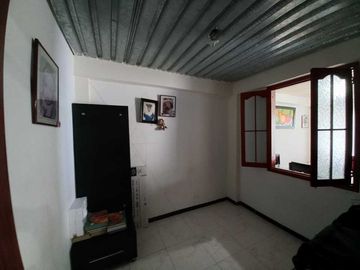 CASA EN VENTA EN EL JAPON/DOSQUEBRADAS
