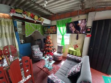 CASA EN VENTA EN EL JAPON/DOSQUEBRADAS