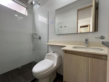 apartamento en arriendo en el poblado. Cod A9433914