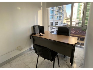 VENTA DE OFICINA EN AVENIDA BALBOA, PH COLORES BELLA VISTA