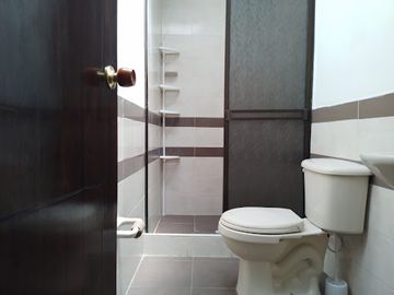 VENTA de CASAS en DOSQUEBRADAS