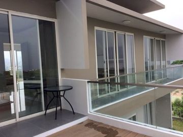 Rumah Mewah di Cluster Green Hill Dago Kota Bandung Dengan View Pegunungan