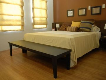 2 bedroom out of town villa with a prefect view of the golf course in Silang Cavite close to Sta. Rosa