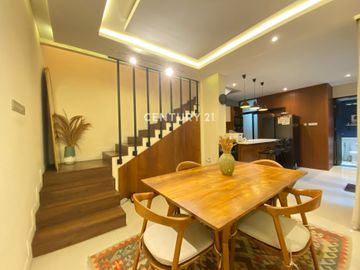 Rumah Dijual Cinere Dalam Komplek Depan Cinere Mall Dekat MRT