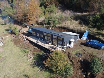 CASA CON VISTA A VOLCÁN Y VALLE EN PUCÓN- LA BARDA