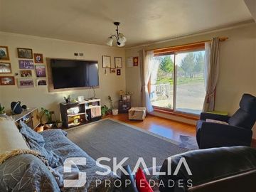 Casa en venta de 3 dormitorio 2 baños en Cabrero oportunidad