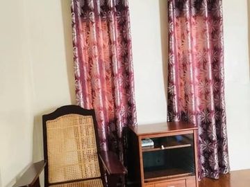 Three Bedroom House for Sale in Malabanias Angeles City Near SM Clark