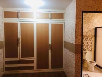 Three Bedroom House for Sale in Malabanias Angeles City Near SM Clark