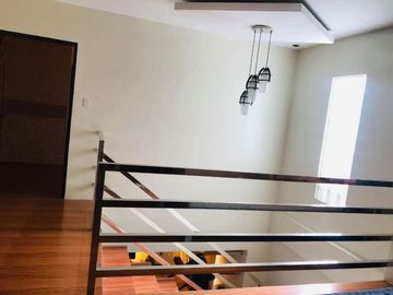 Three Bedroom House for Sale in Malabanias Angeles City Near SM Clark