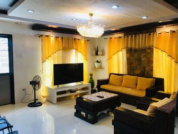 Three Bedroom House for Sale in Malabanias Angeles City Near SM Clark