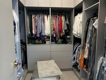 VENTA DE CASA DE ESTRENO URB. AIRES DEL BATAN,  VISTA AL LAGO