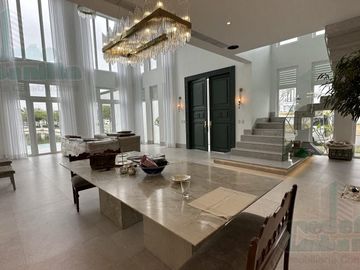 VENTA DE CASA DE ESTRENO URB. AIRES DEL BATAN,  VISTA AL LAGO