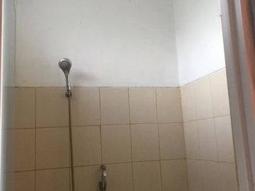 DIJUAL RUMAH KOST 10KAMAR DI PERBATASAN GIANYAR-DENPASAR