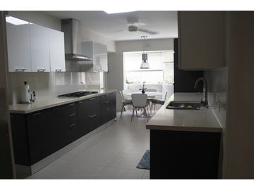 VENTA HERMOSA CASA COSTA DEL ESTE