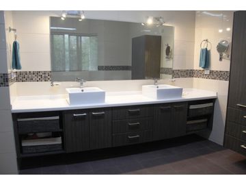 VENTA HERMOSA CASA COSTA DEL ESTE