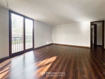 Depto en venta de 3 dorm +salita + jardines+ zócalo