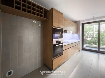 Depto en venta de 3 dorm +salita + jardines+ zócalo
