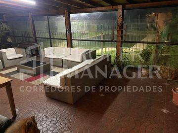 Sitio 3D-4B con Piscina en Parcela de 1.800 m Las Encinas