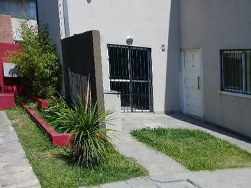 Duplex en venta en Berazategui Oeste