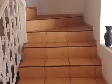 Casa en venta en Las Fincas, Jiutepec  Casas y bienes raíces en venta al sureste de Cuernavaca, Morelos