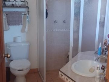 Casa en venta en Las Fincas, Jiutepec  Casas y bienes raíces en venta al sureste de Cuernavaca, Morelos