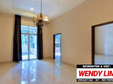DIJUAL THE PAKUBUWONO RESIDENCES type TOWNHOUSE dgn PRIVATE POOL